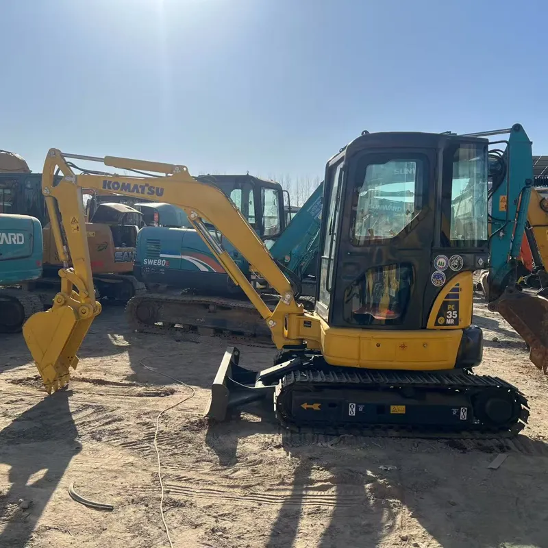 二手小松35挖掘机