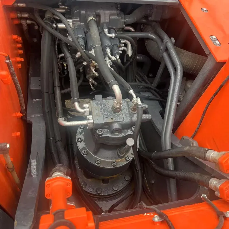 二手斗山300挖掘机