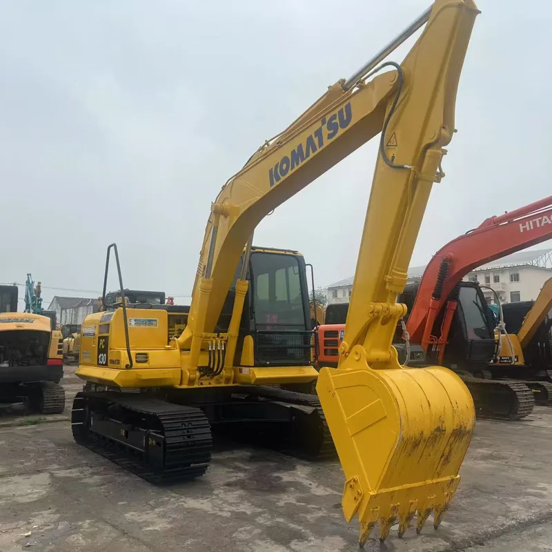 二手小松130-7挖掘机