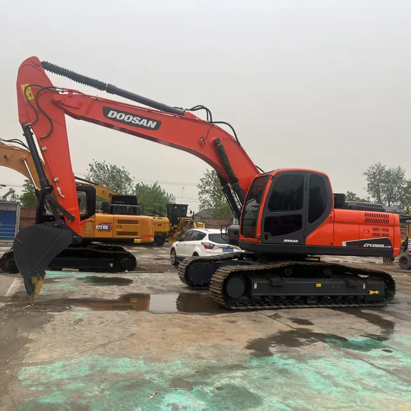 二手斗山dx225-9挖掘机