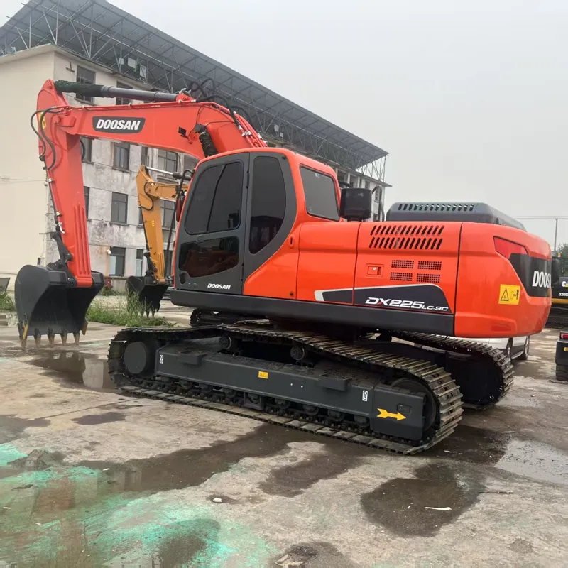 二手斗山dx225-9挖掘机