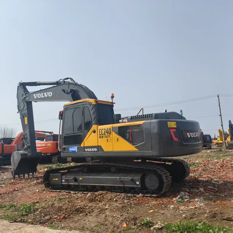 二手沃尔沃240挖掘机