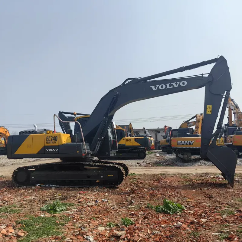 二手沃尔沃240挖掘机