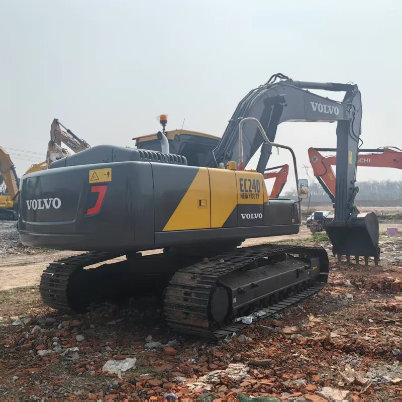 二手沃尔沃240挖掘机