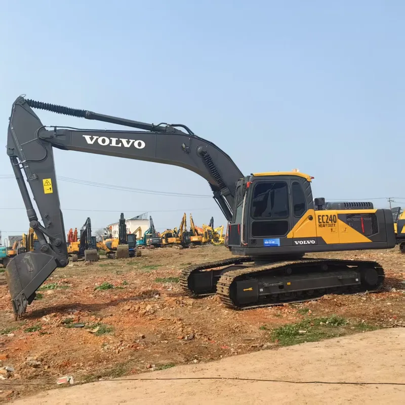 二手沃尔沃240挖掘机