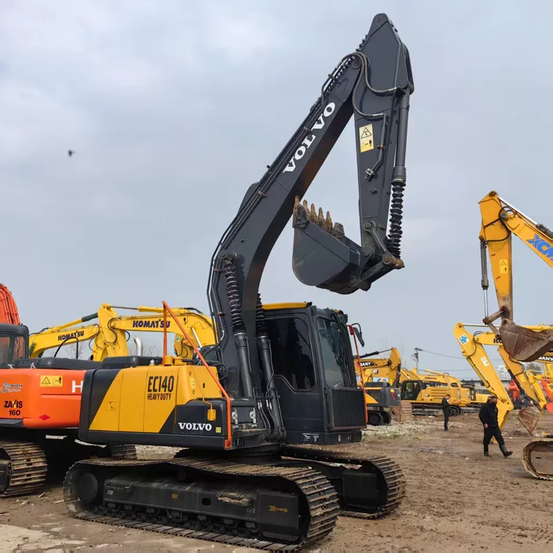 二手沃尔沃140挖掘机