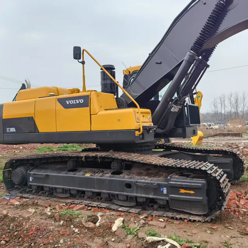 二手沃尔沃300挖掘机
