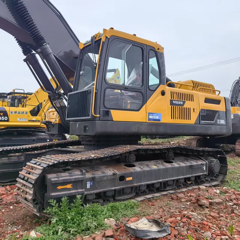 二手沃尔沃300挖掘机