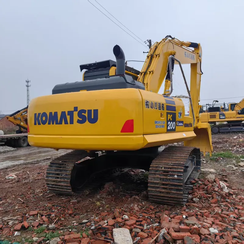 二手小松200-8挖掘机