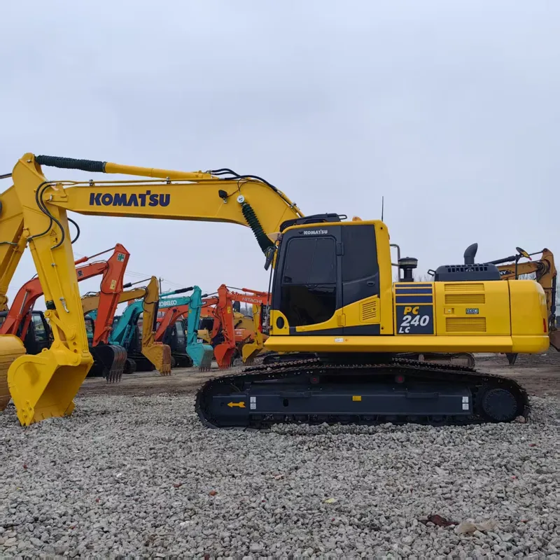 二手小松240-8挖掘机