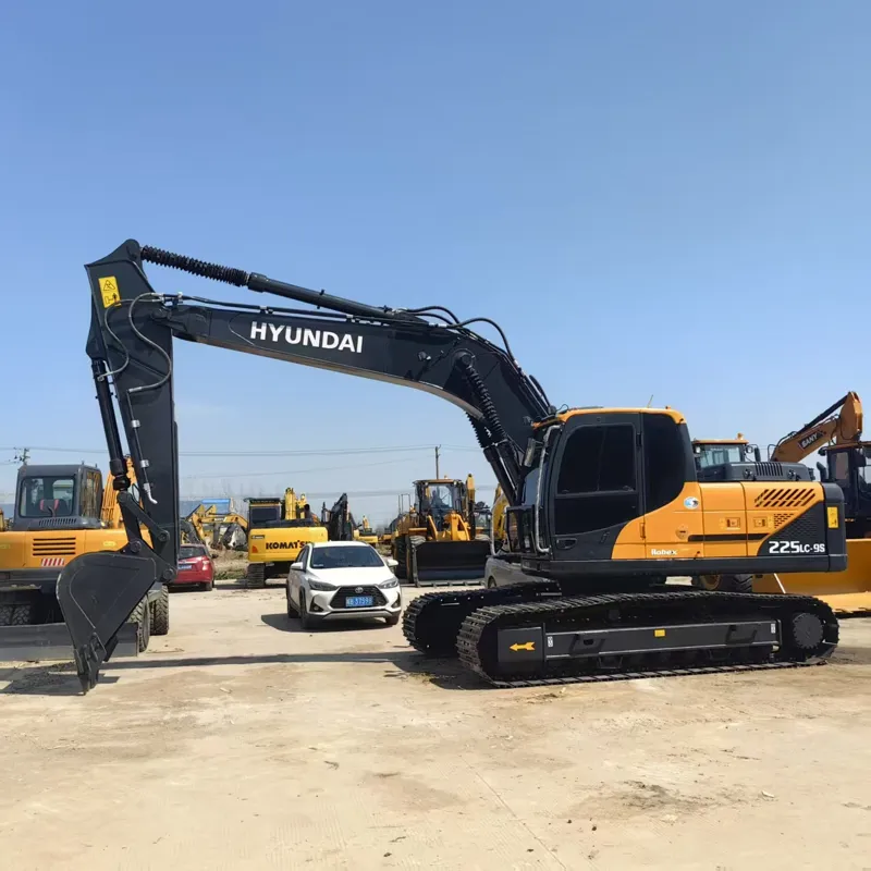 二手现代225-9挖掘机
