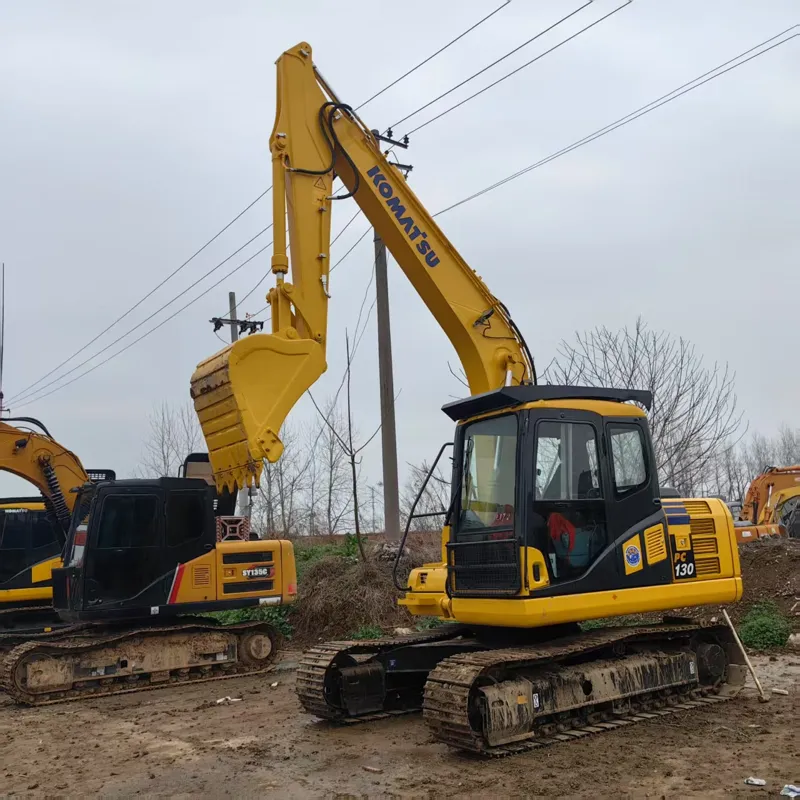 二手小松130-7挖掘机