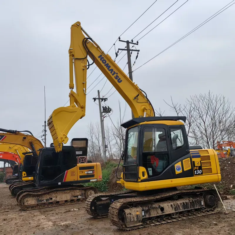 二手小松130-7挖掘机