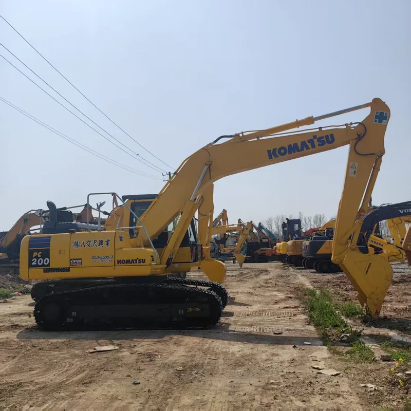 二手小松200挖掘机