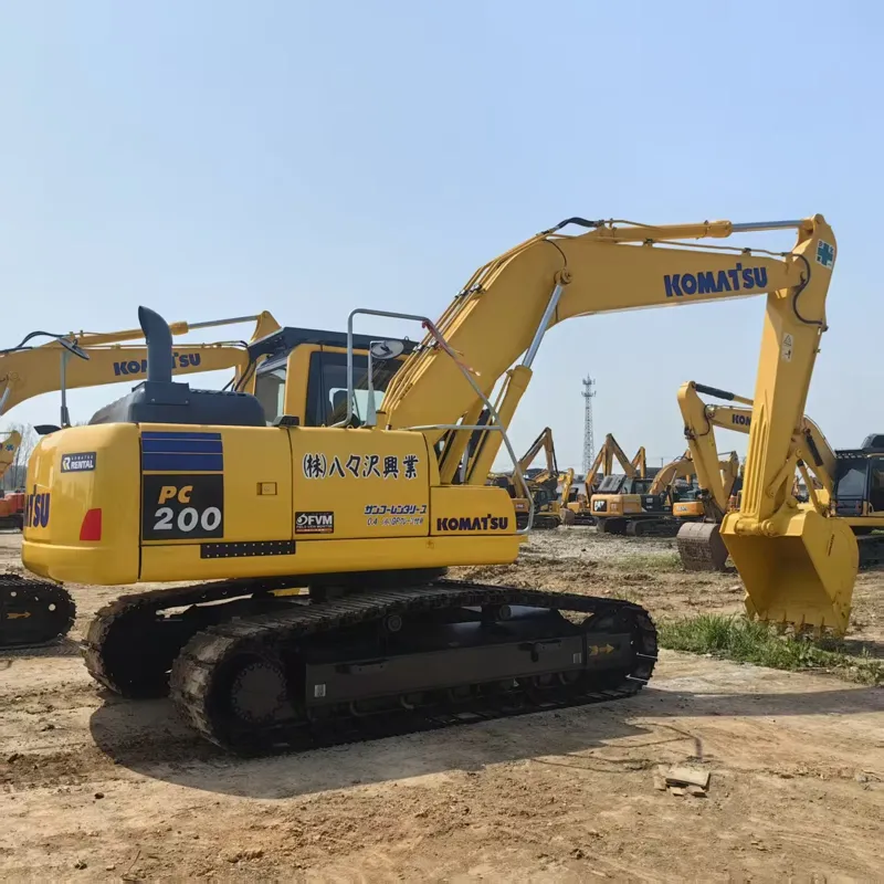 二手小松200挖掘机