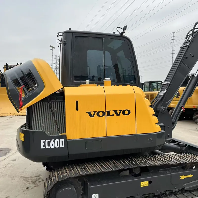 二手沃尔沃60D挖掘机