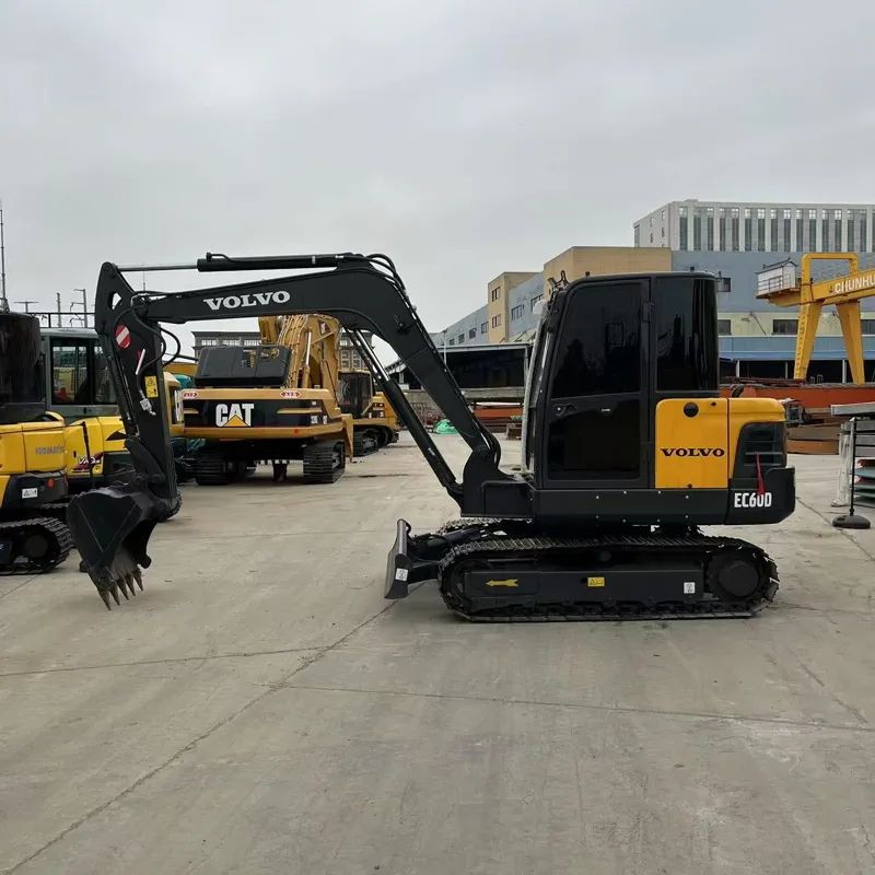 二手沃尔沃60D挖掘机