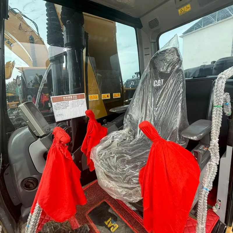 二手卡特323D2L挖掘机