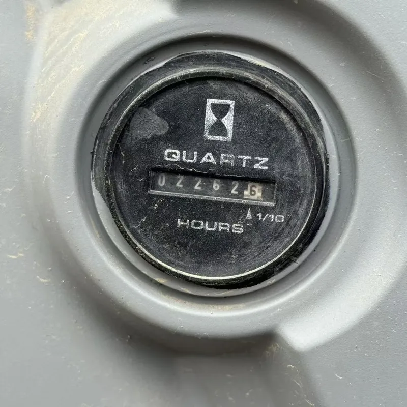 二手神钢250大黄蜂挖掘机