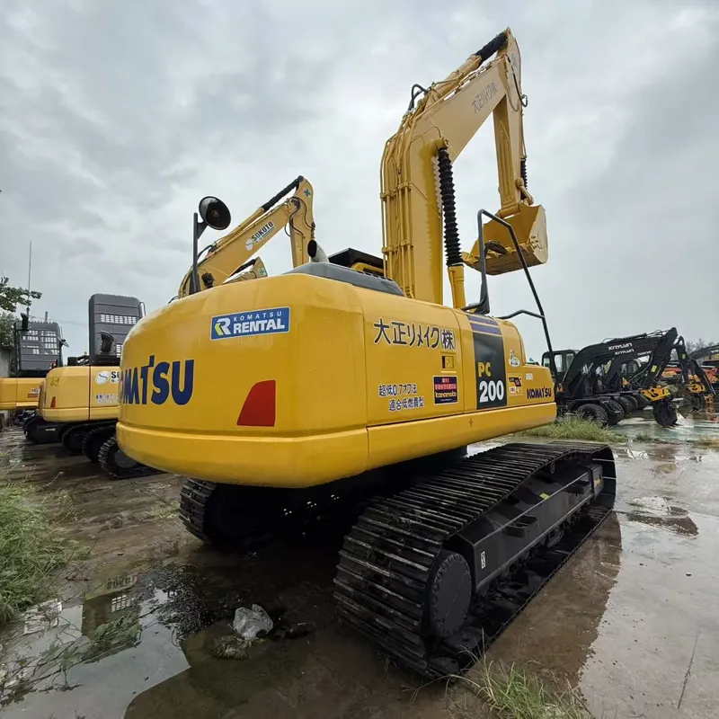 Used 小松200-8 excavator