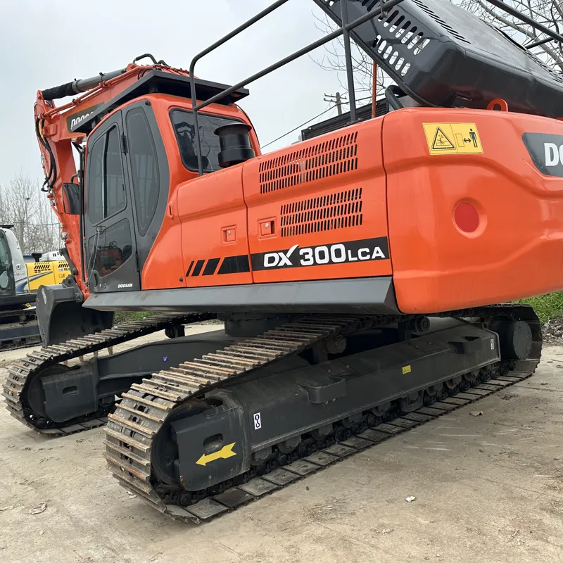 二手斗山300dxlca挖掘机