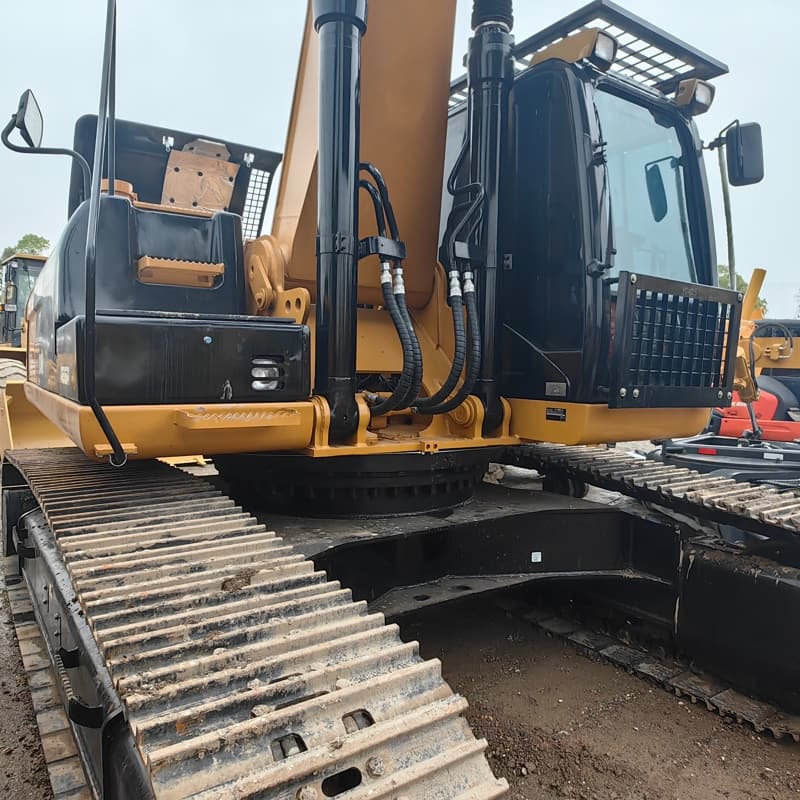 二手卡特330D2挖掘机