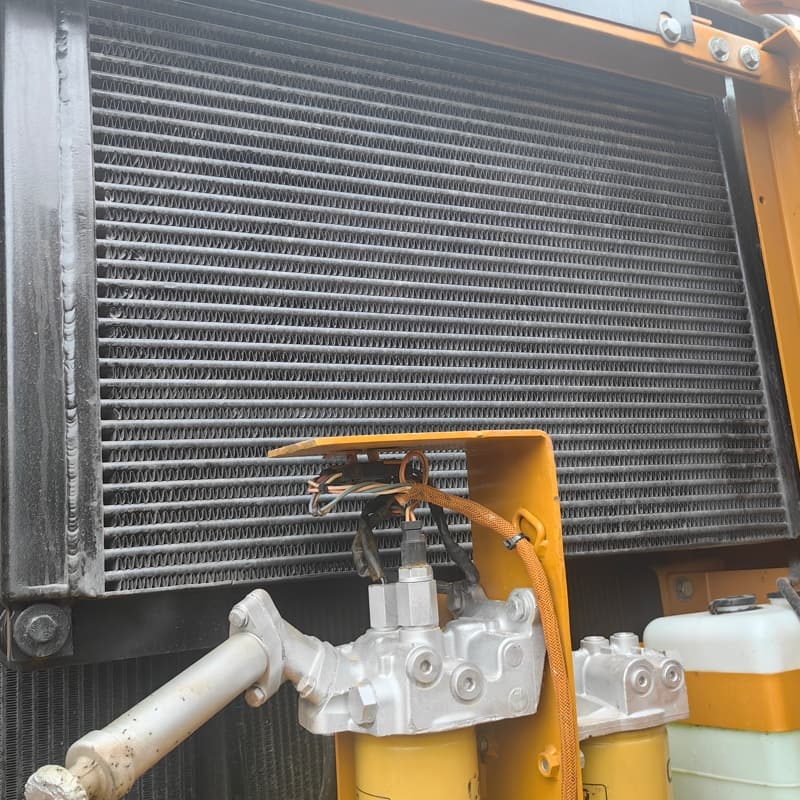 二手卡特330D2挖掘机