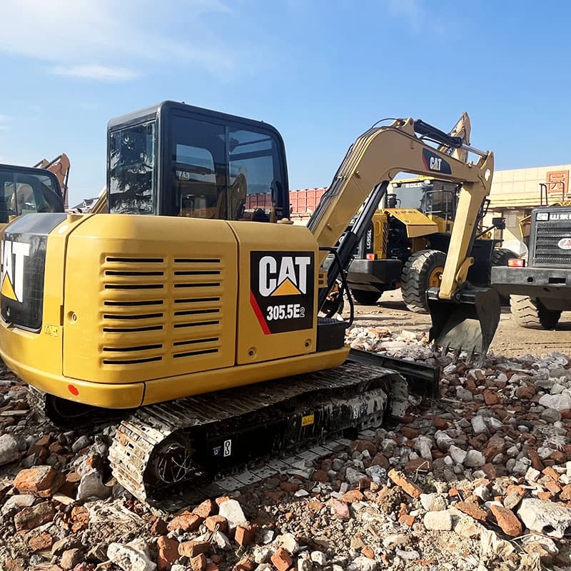 二手卡特305.5E2挖掘机