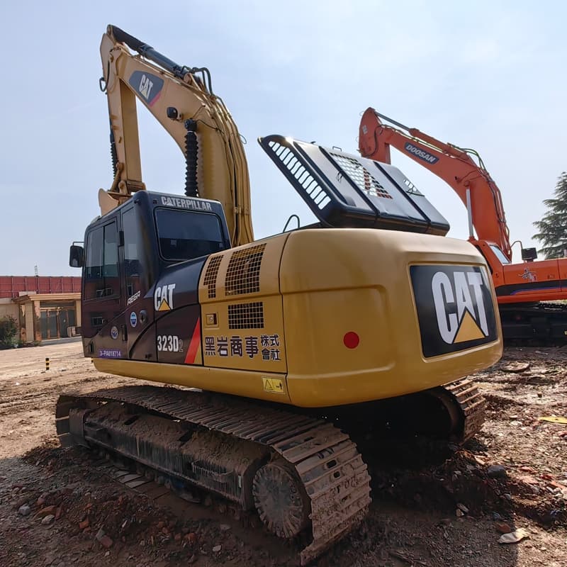 Used 卡特323D2 excavator