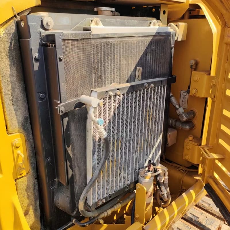 二手卡特306E2挖掘机