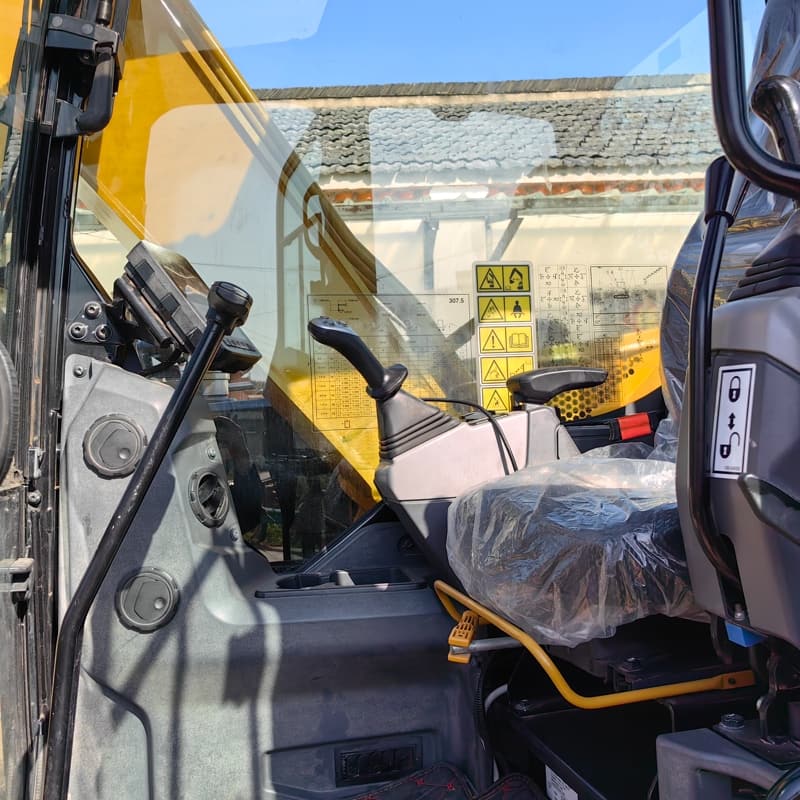 二手卡特307.5挖掘机