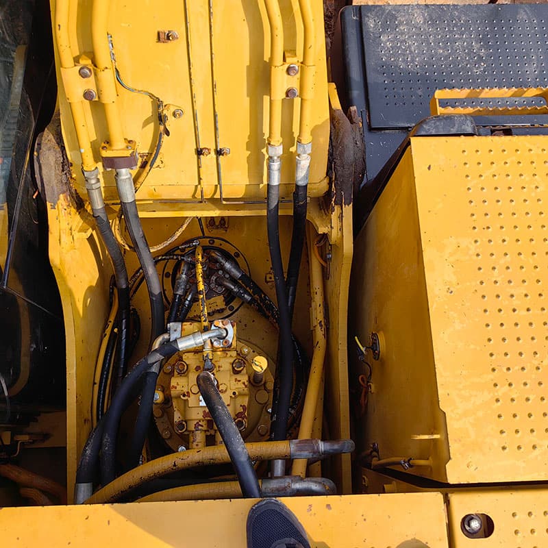 二手卡特320D2挖掘机