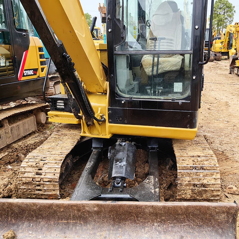 二手卡特305.5E2挖掘机