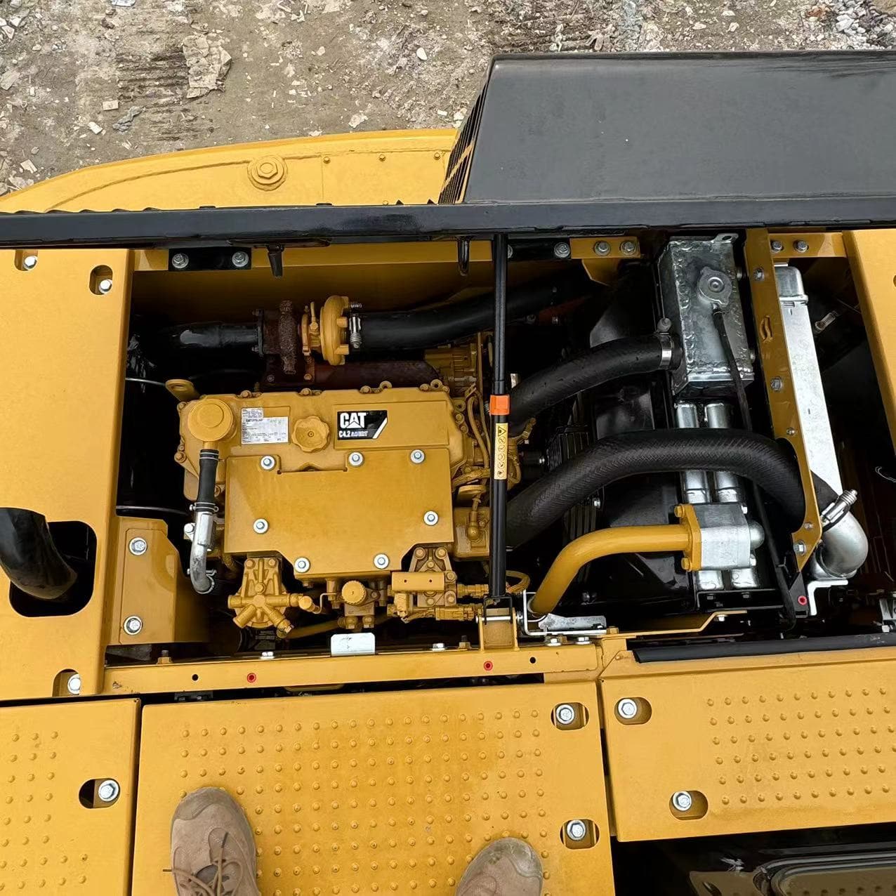 二手卡特312D2GC挖掘机