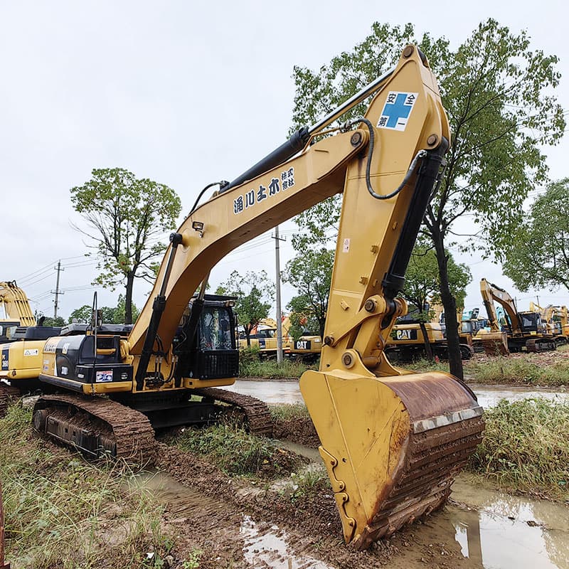 二手卡特330D2挖掘机