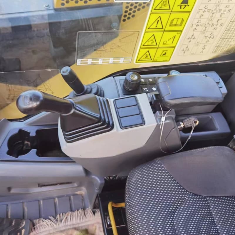 二手卡特306.5挖掘机