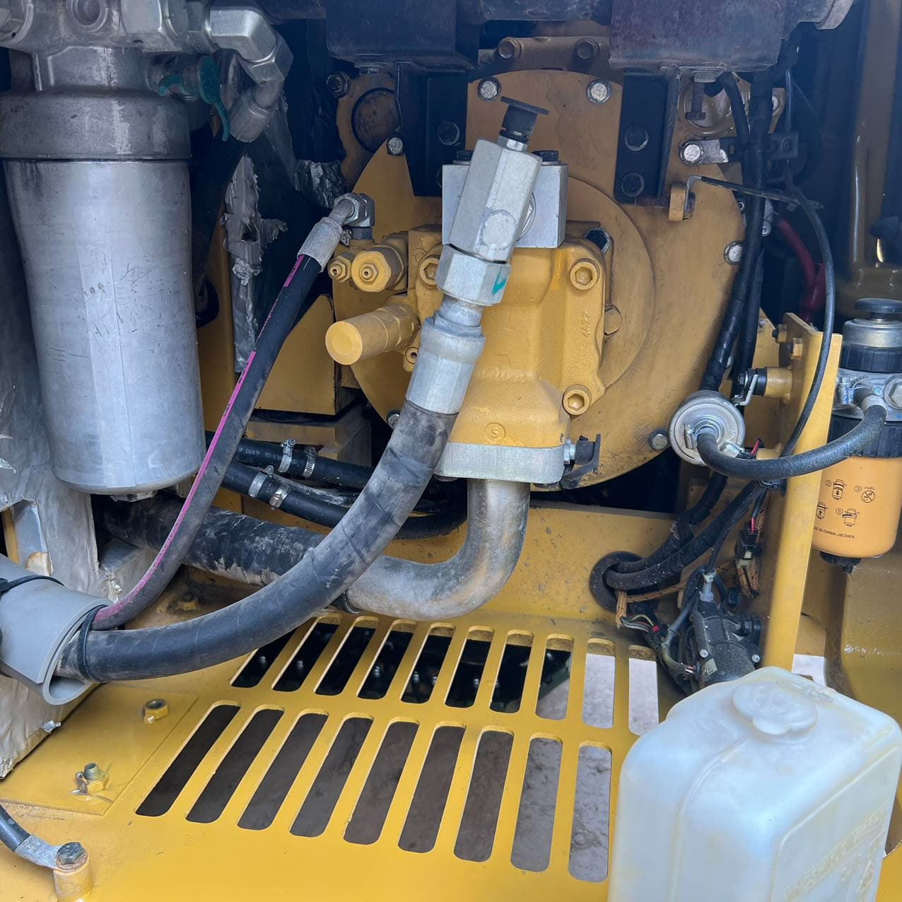 二手卡特306E2挖掘机