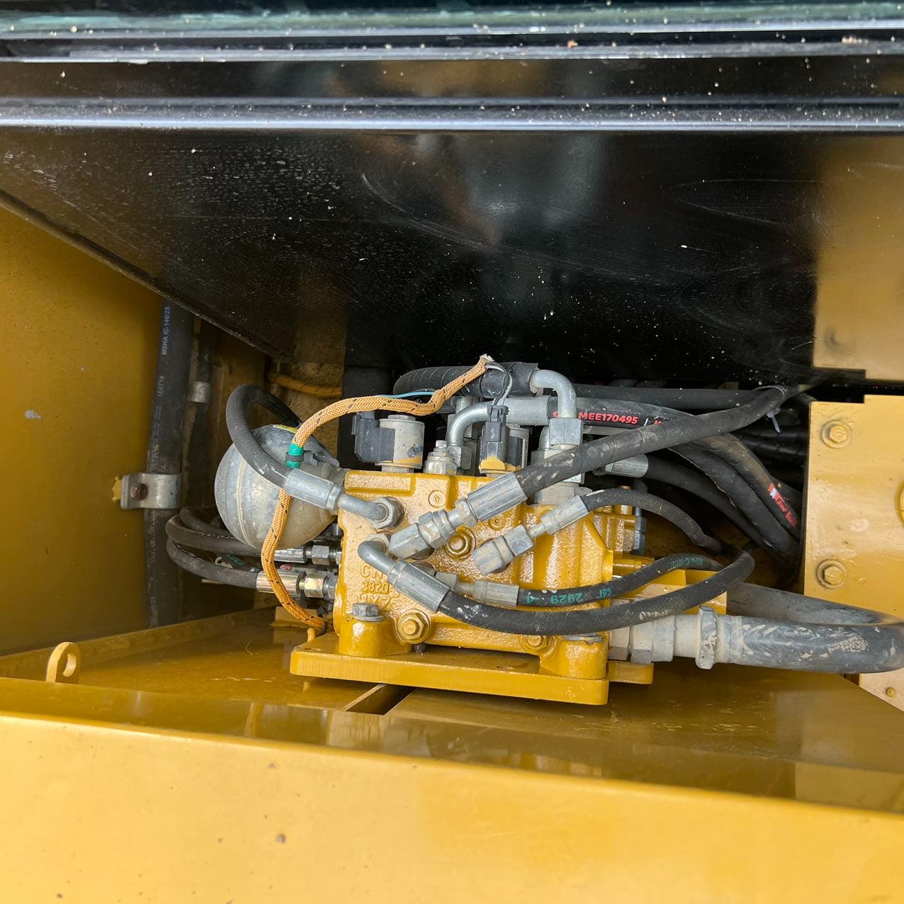 二手卡特306E2挖掘机