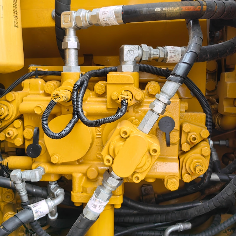 二手卡特312D2GC挖掘机