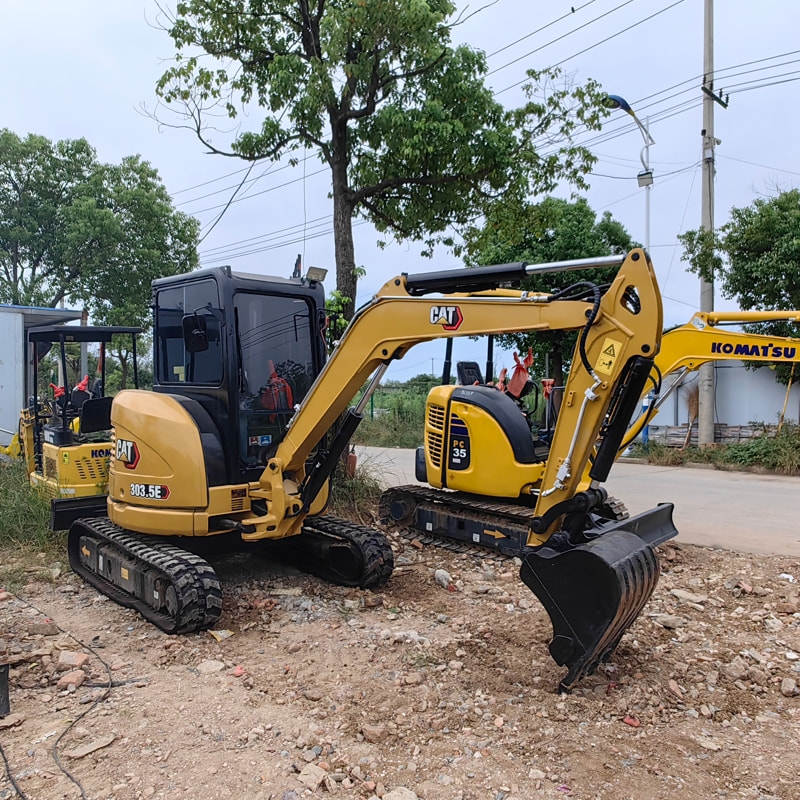 二手卡特303.5挖掘机