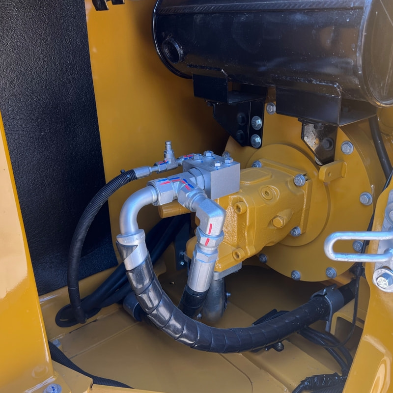 二手卡特307E2挖掘机