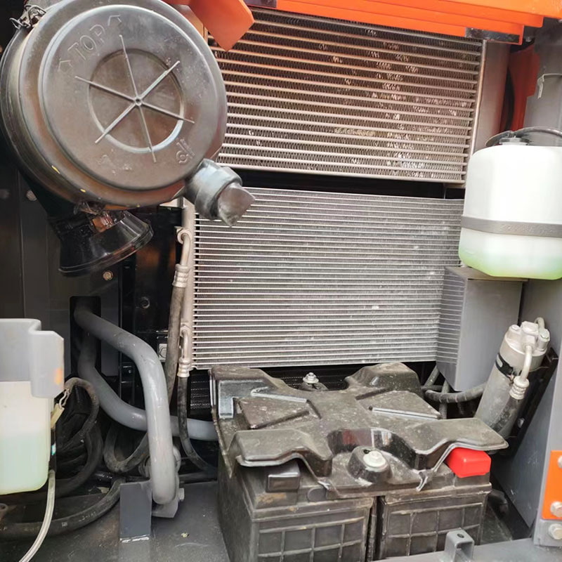 二手日立ZX120挖掘机