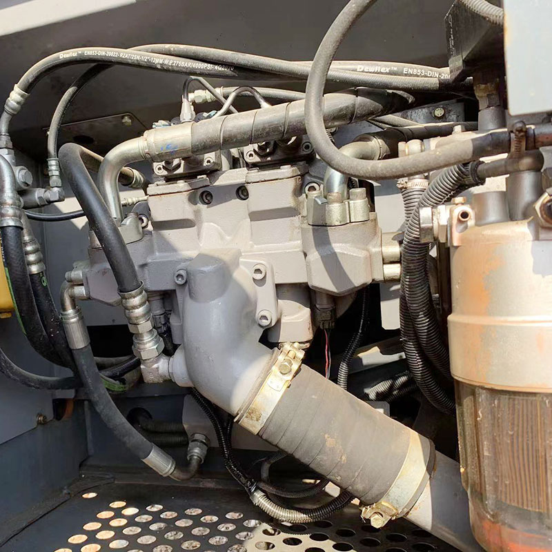 二手日立ZX200-3挖掘机