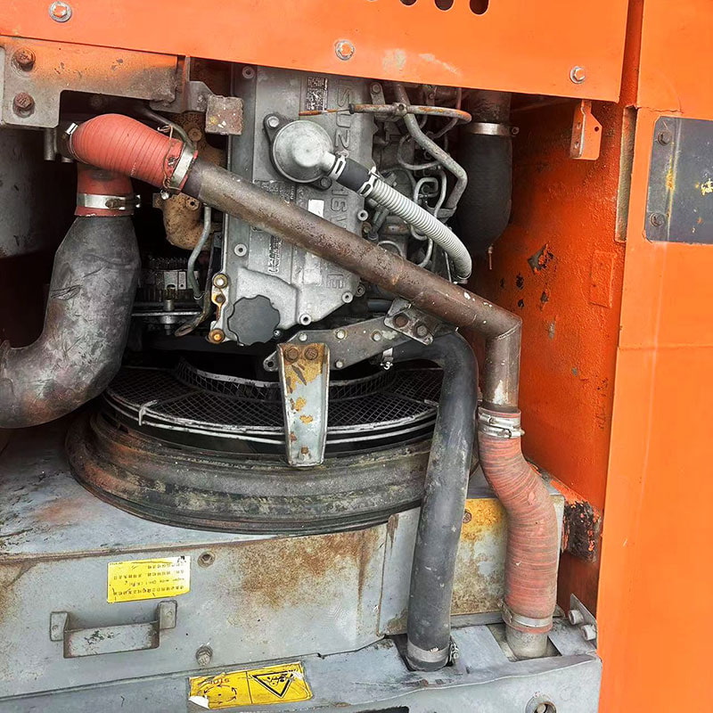 二手日立ZX210-3挖掘机