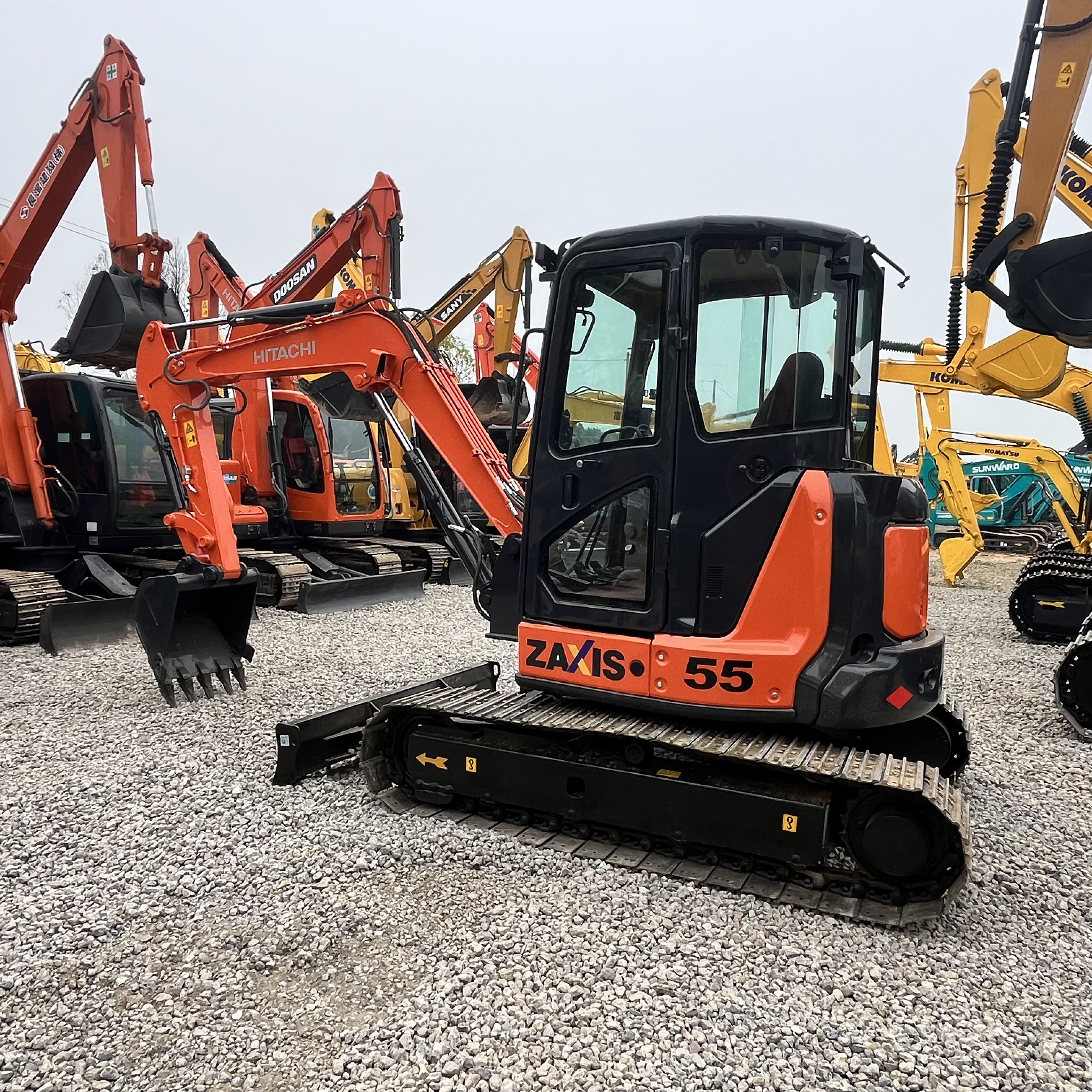 Used 日立ZX55-5A excavator