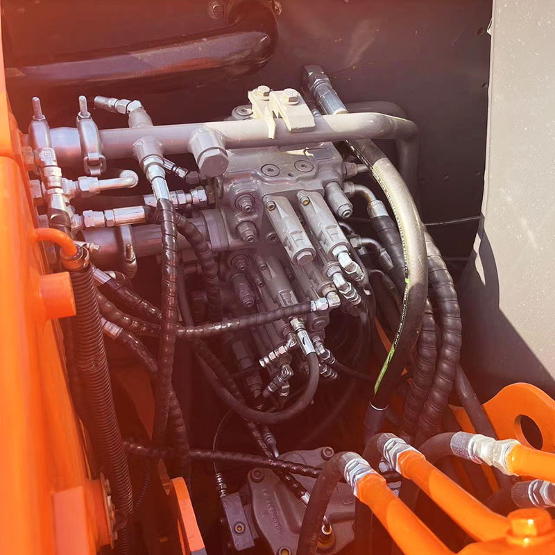 二手日立ZX70挖掘机