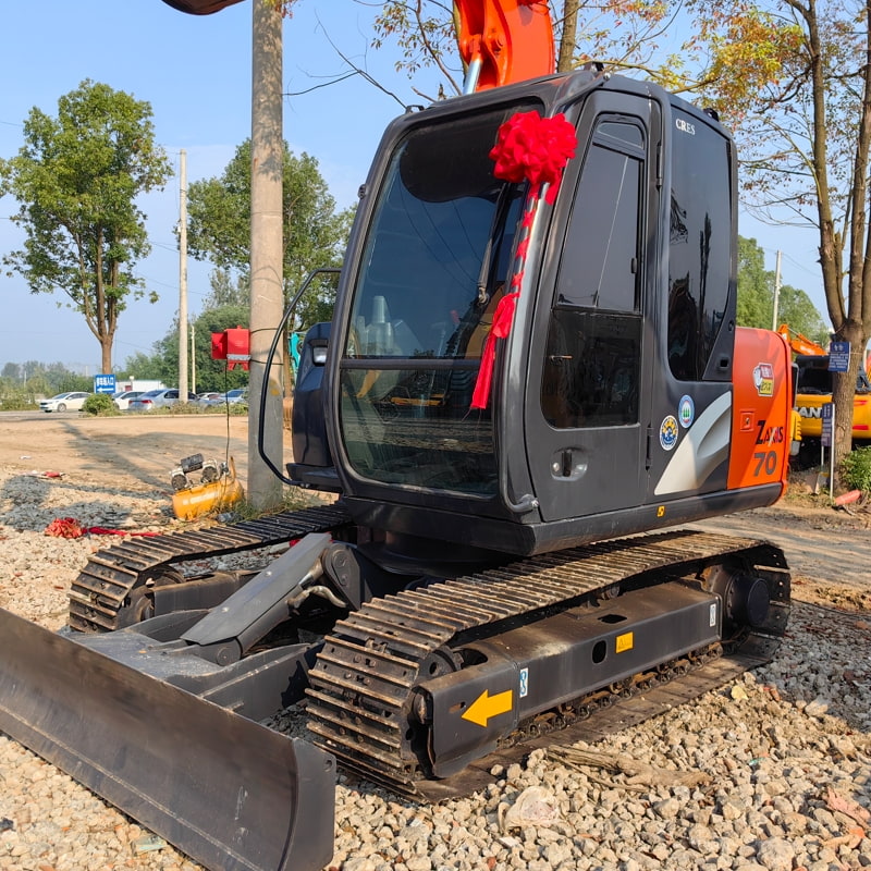 二手日立ZX70挖掘机