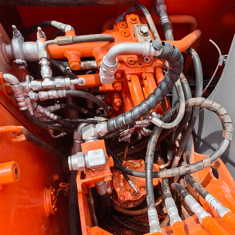 二手日立ZX80挖掘机