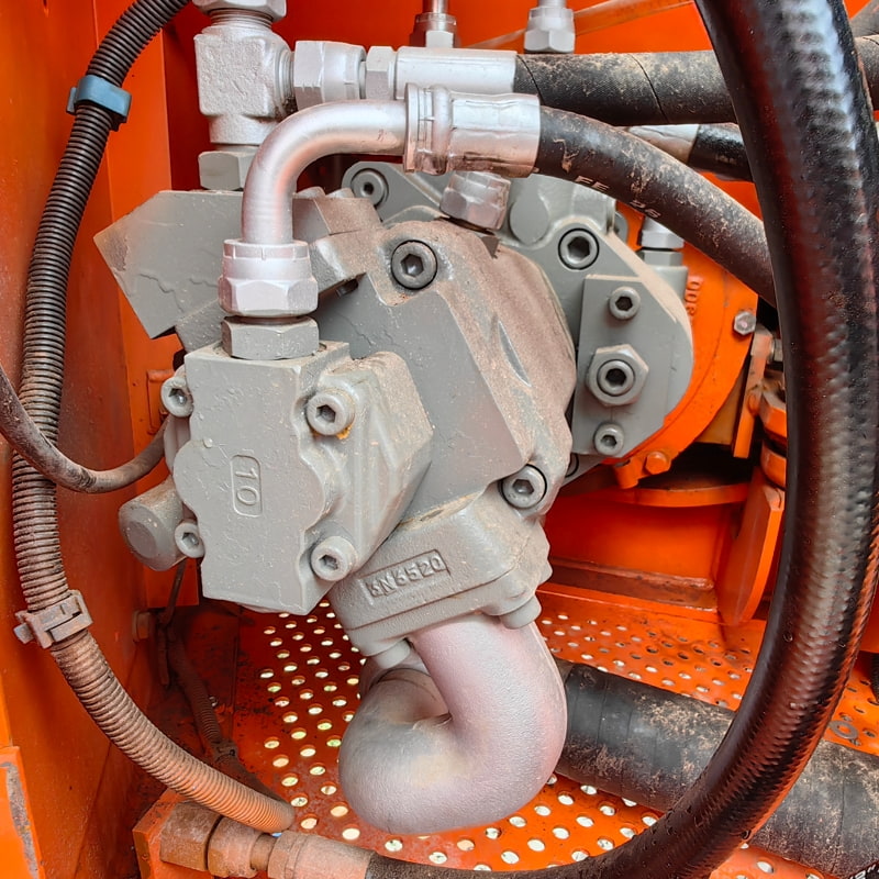 二手日立ZX80挖掘机