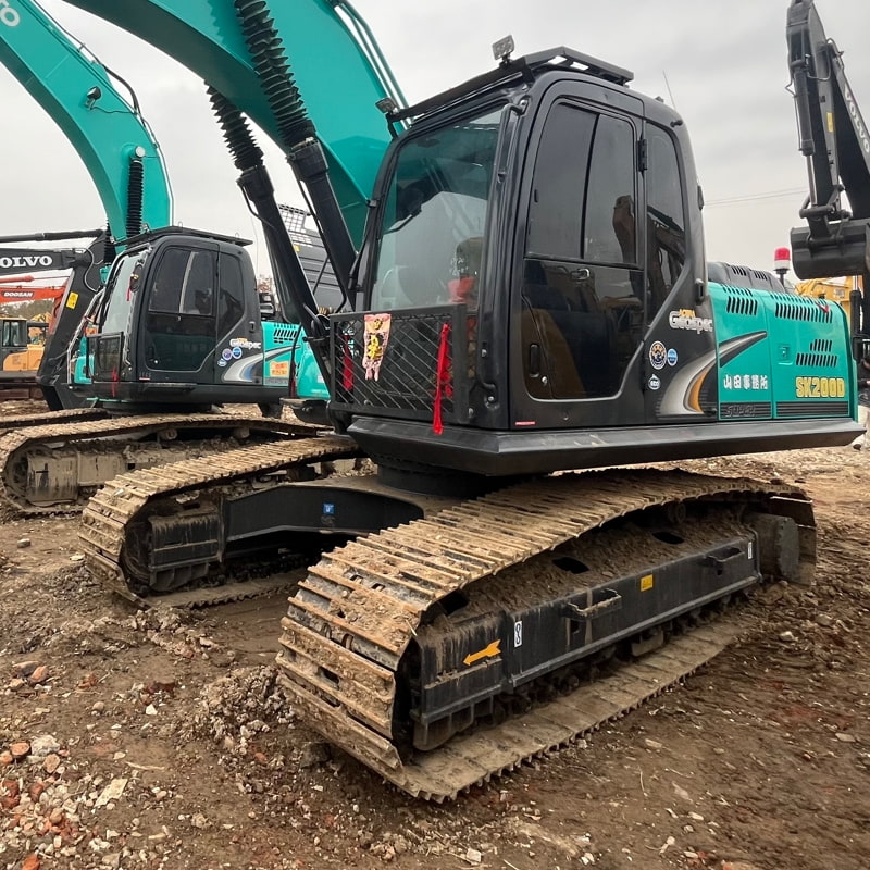 二手神钢SK200D挖掘机